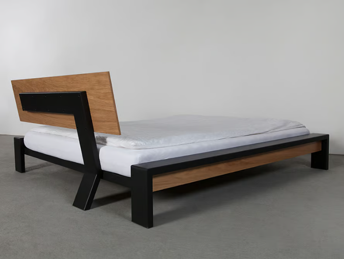 SIDE - ART326 - Steel and wood bed _ Wissmann raumobjekte